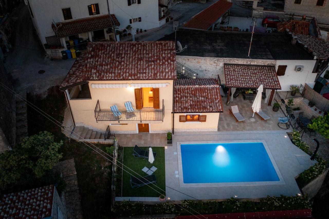 Stellar House Ferienhaus Višnjan