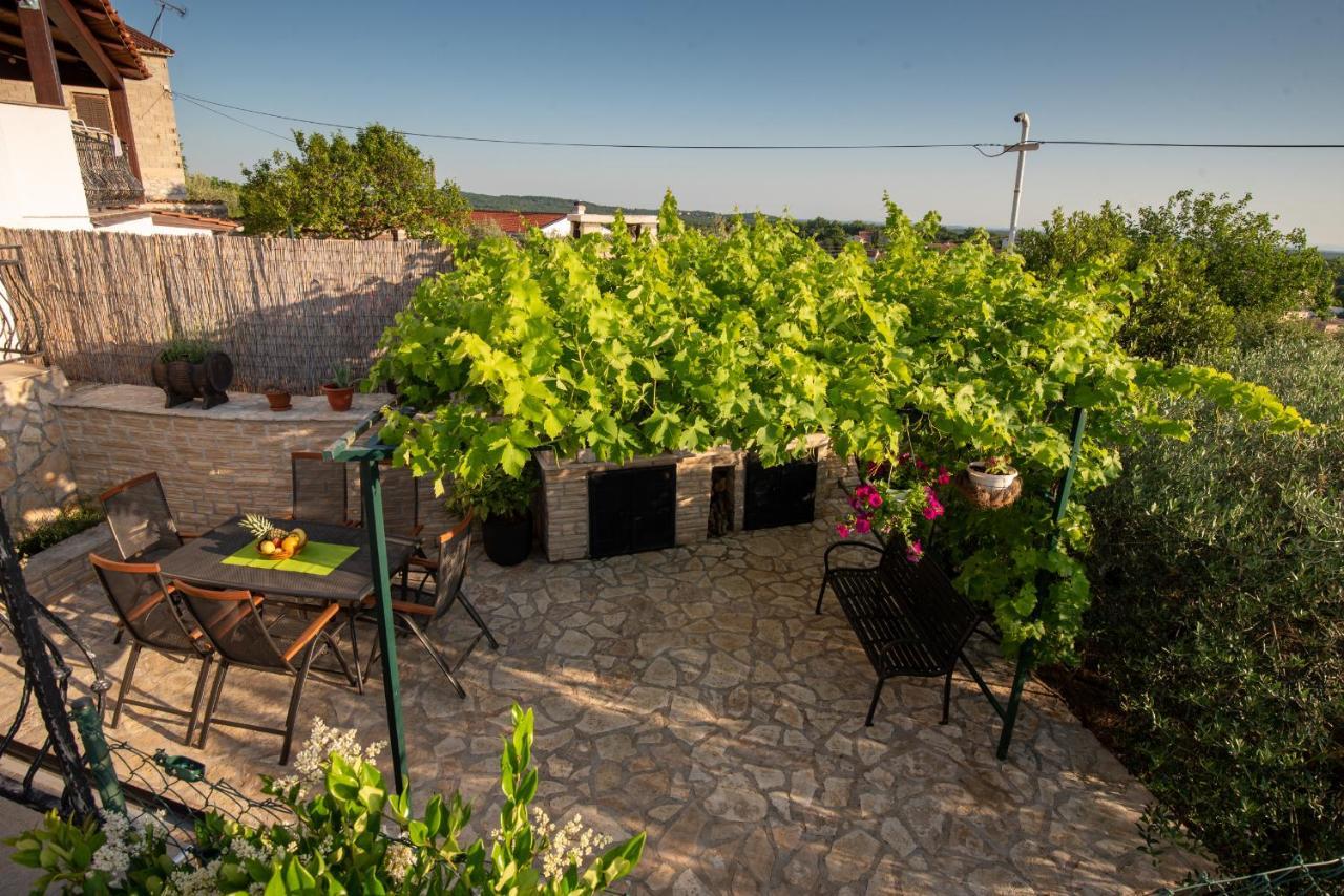Stellar House * Višnjan